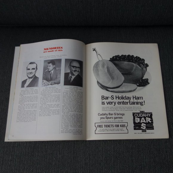 Vintage WHL Official Magazine Denver Spurs 1970-1971 - Picture 12 of 16